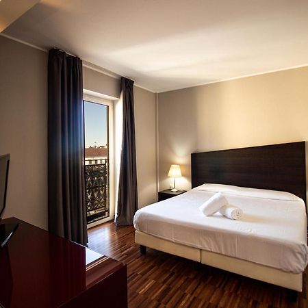 Hotel Cavour Novara Exterior foto